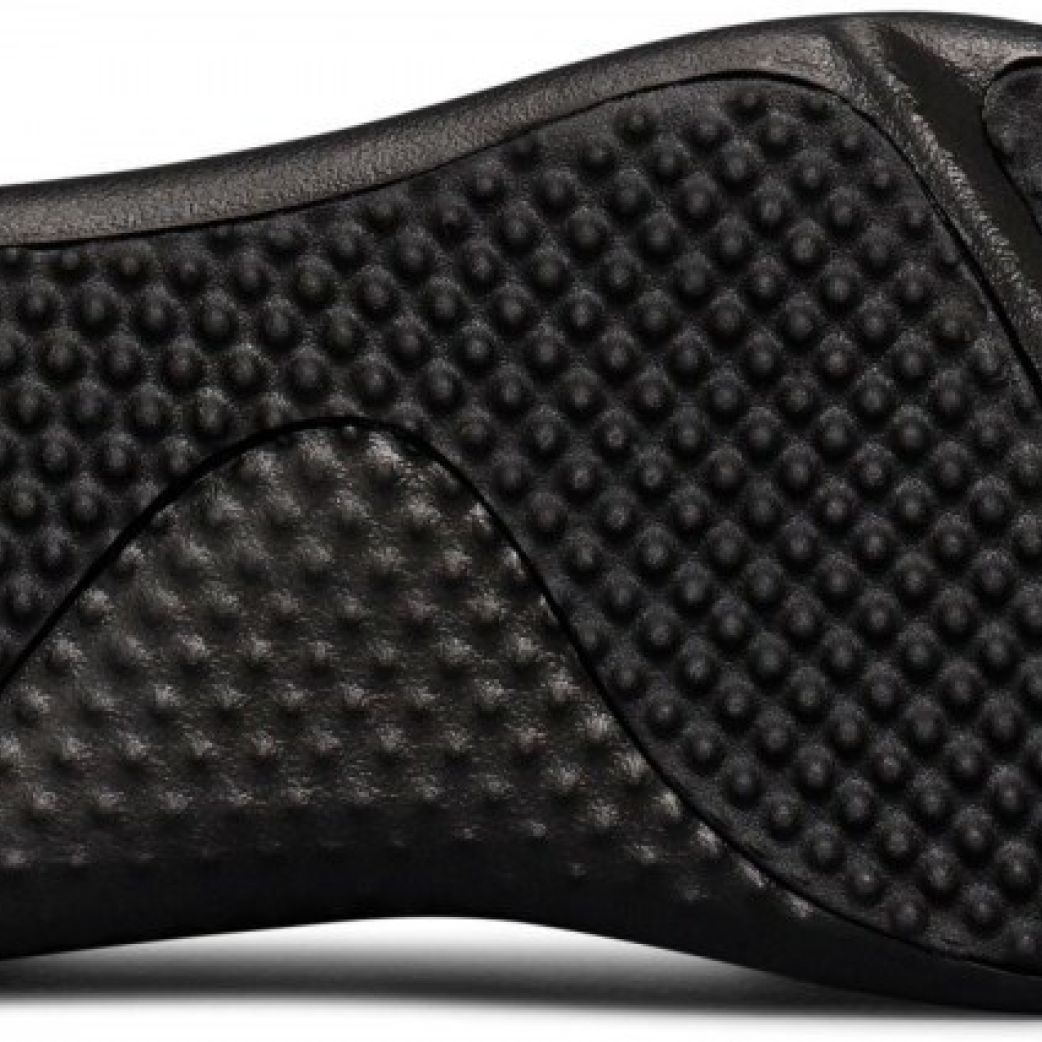 Кроссовки Under Armour BPS RailFit 1 3020210-001  10.5K