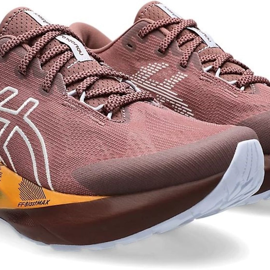 Кроссовки Asics NOVABLAST 5 TR 1012B911-600  7US