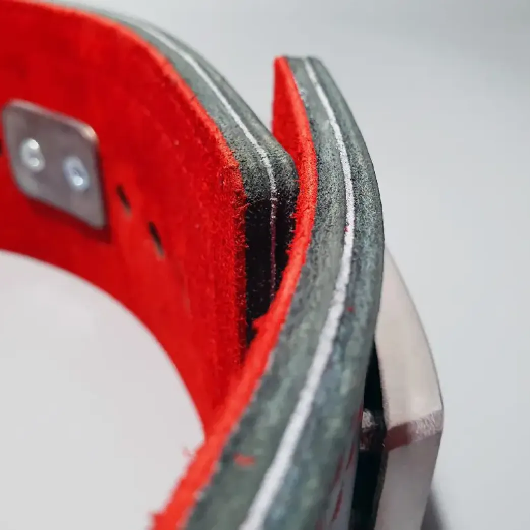 Пояс для пауэрлифтинга с карабином, 4 слоя размер L