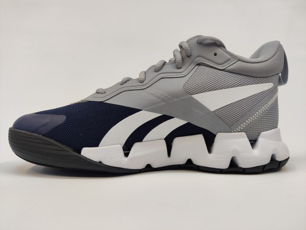 Кроссовки Reebok MORE BUCKETS 100033901 9US