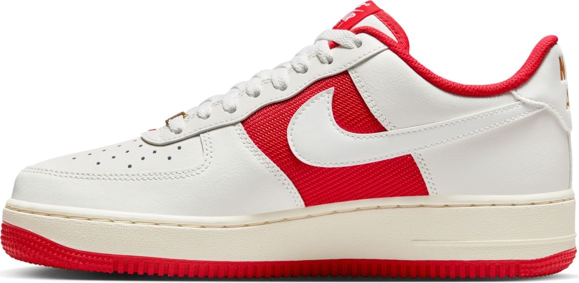 Кроссовки Nike AIR FORCE 1 FN7439-133 9.5US