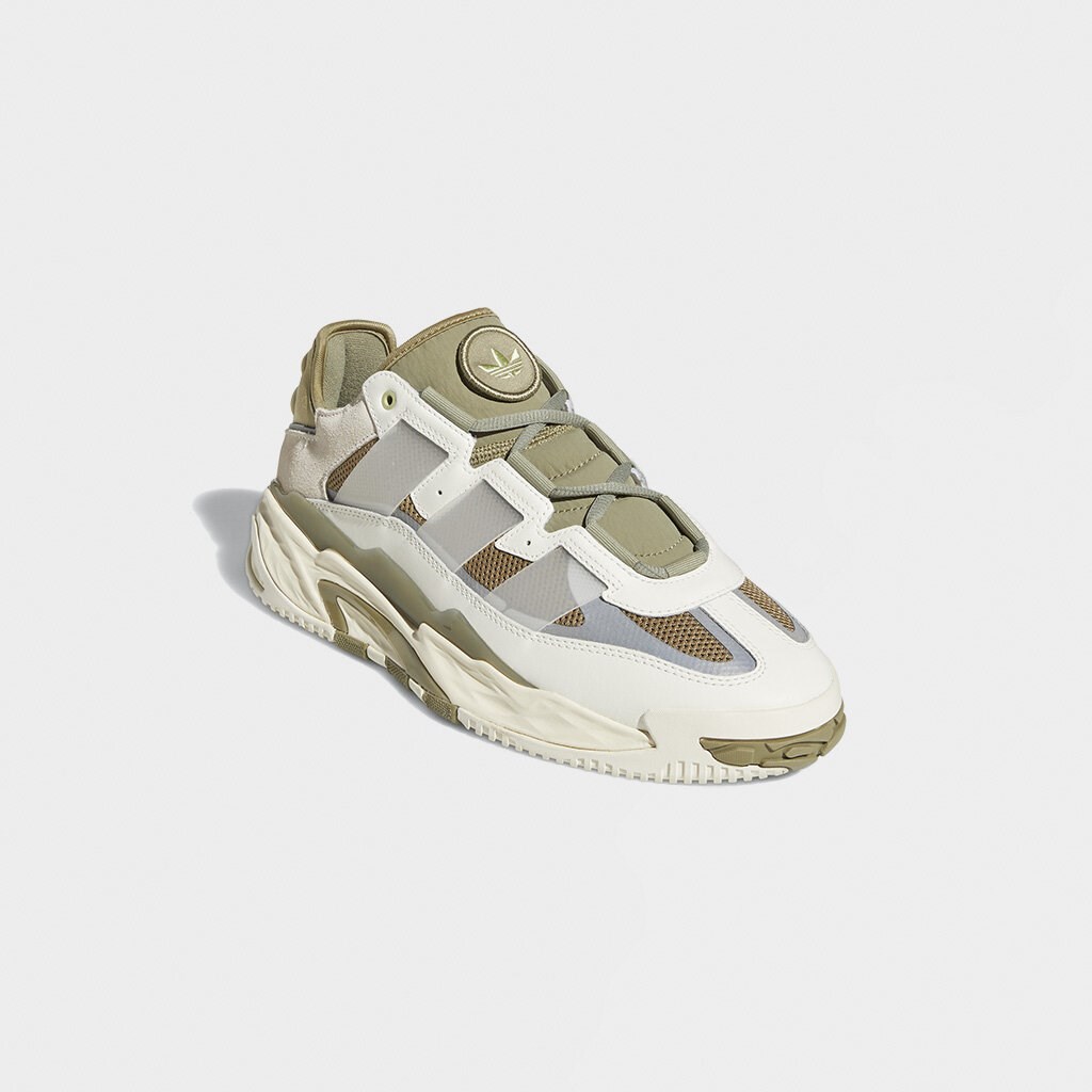 Кроссовки Adidas NITEBALL GY8567 40EUR