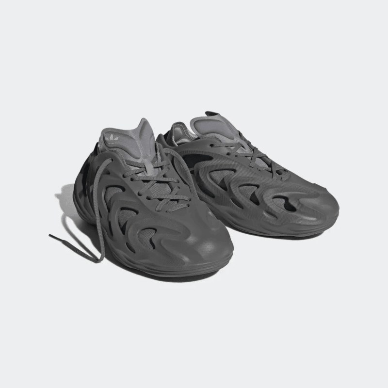 Кроссовки Adidas AdiFOM Q HP6585 42EUR