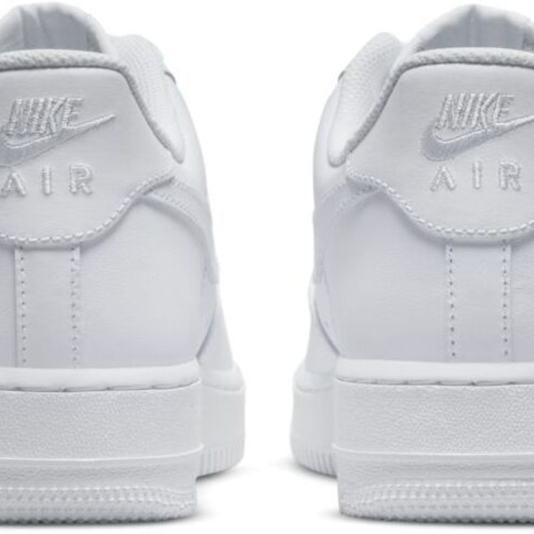 Кроссовки Nike AIR FORCE 1 '07 LE CW2288-111