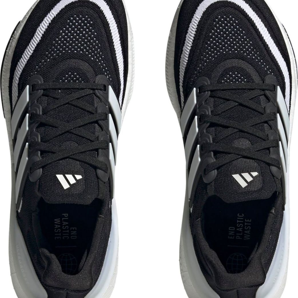 Кроссовки Adidas ULTRABOOST 23 HQ6340 8.5UK