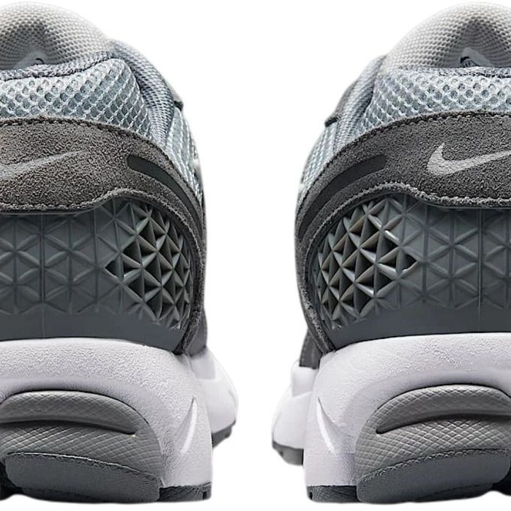 Кроссовки Nike ZOOM VOMERO 5 SDE HF1553-003  9US