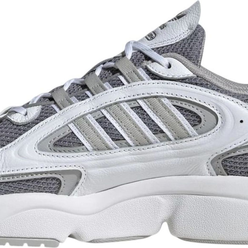 Кроссовки adidas OZMILLEN JI2634