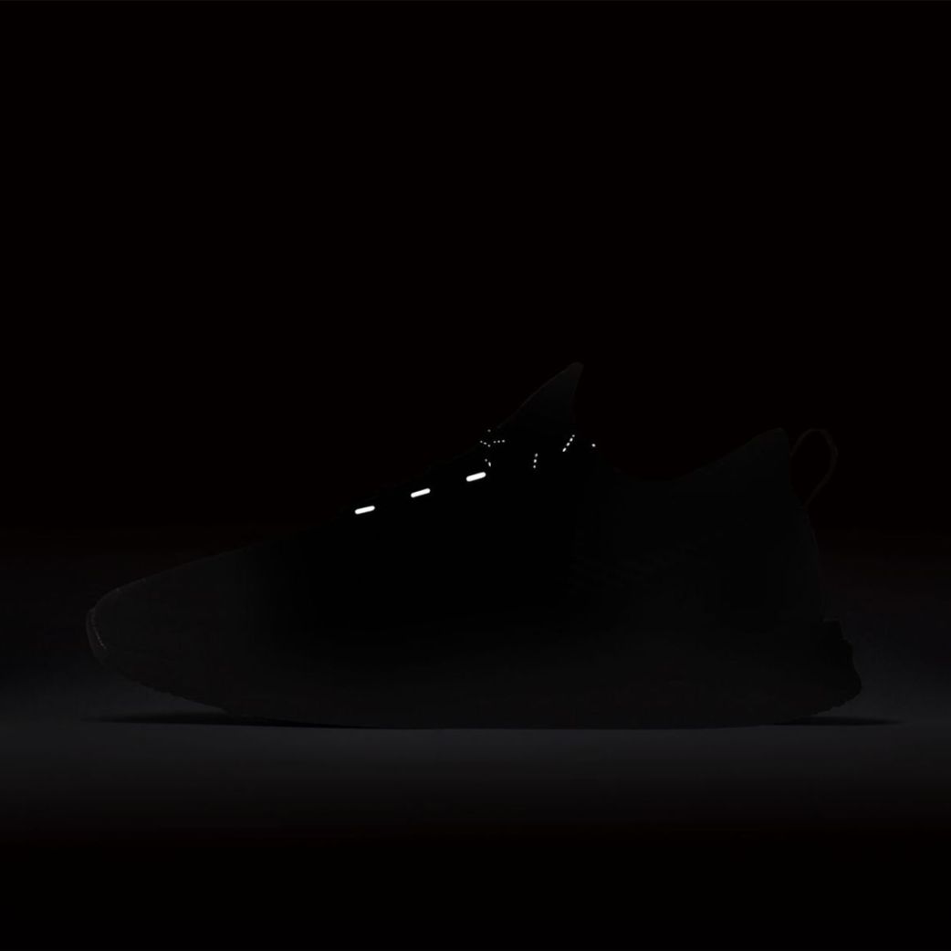 Кроссовки Nike Odyssey React Shield 2 BQ1672-001