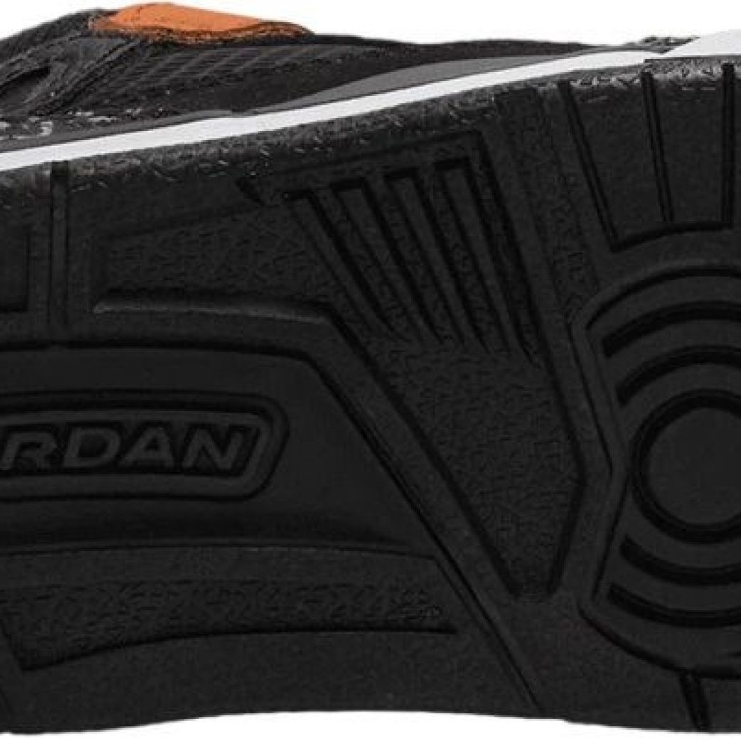 Кроссовки Jordan SPIZIKE LOW BT FQ3952-008  8C