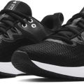 Кроссовки Under Armour W Charged Breathe TR 3 3023705-103 5.5US