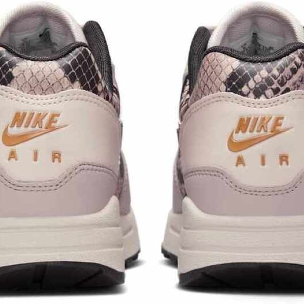 Кроссовки Nike W NIKE AIR MAX 1 '87 AMD HF5338-100 7US