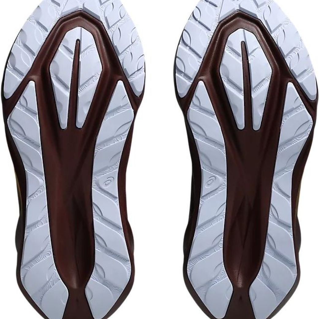 Кроссовки Asics NOVABLAST 5 TR 1012B911-600