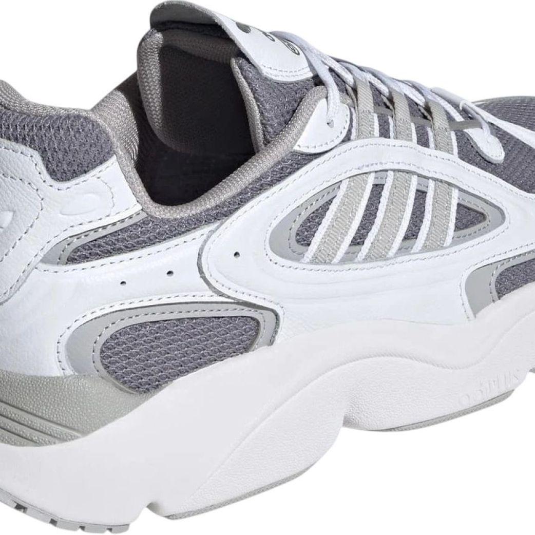 Кроссовки adidas OZMILLEN JI2634