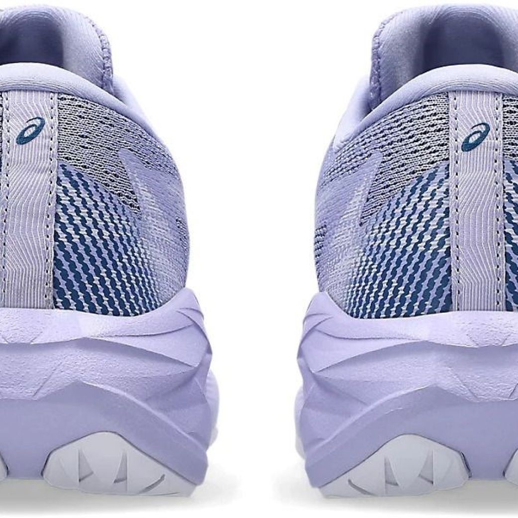 Кроссовки Asics NOVABLAST 5 GS 1014A367-501 4US