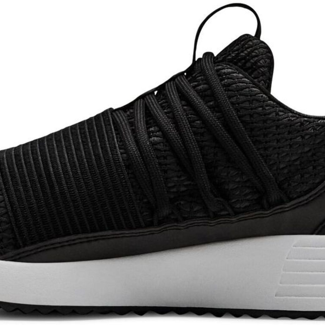 Кроссовки Under Armour Breathe Lace Reflective 3021057-001