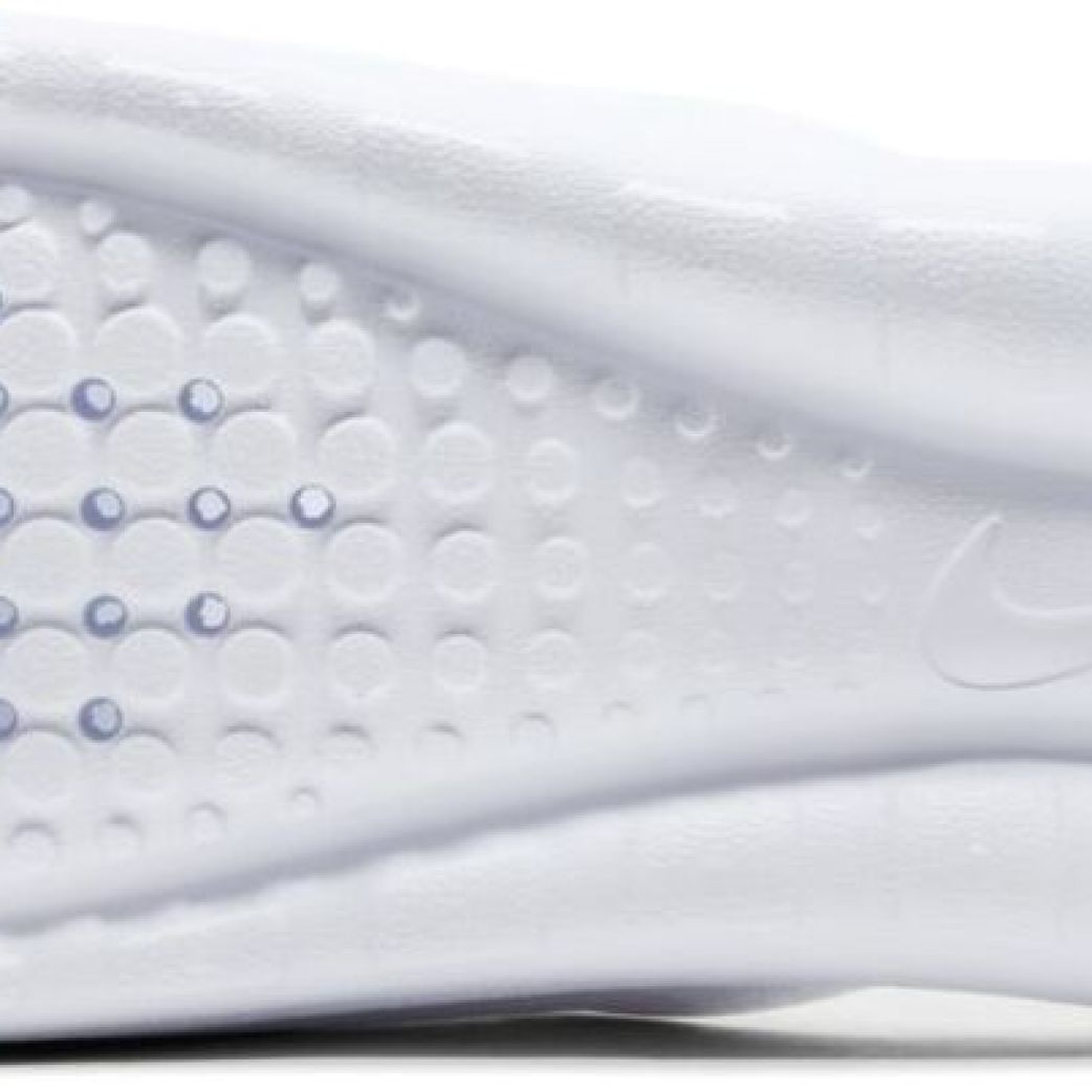 Шлепанцы Nike Victori One CZ7836-100