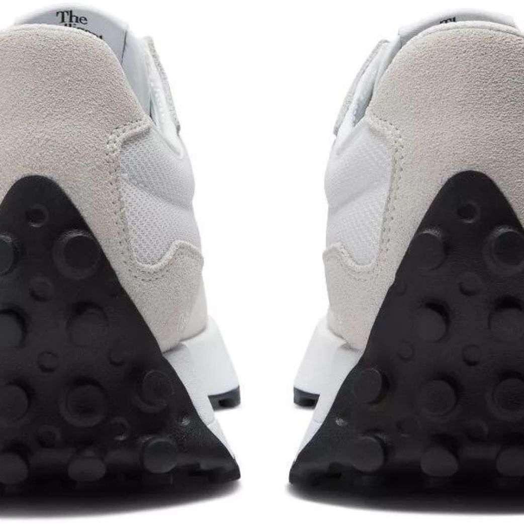 Кроссовки New Balance 327 MS327CWB 43EUR