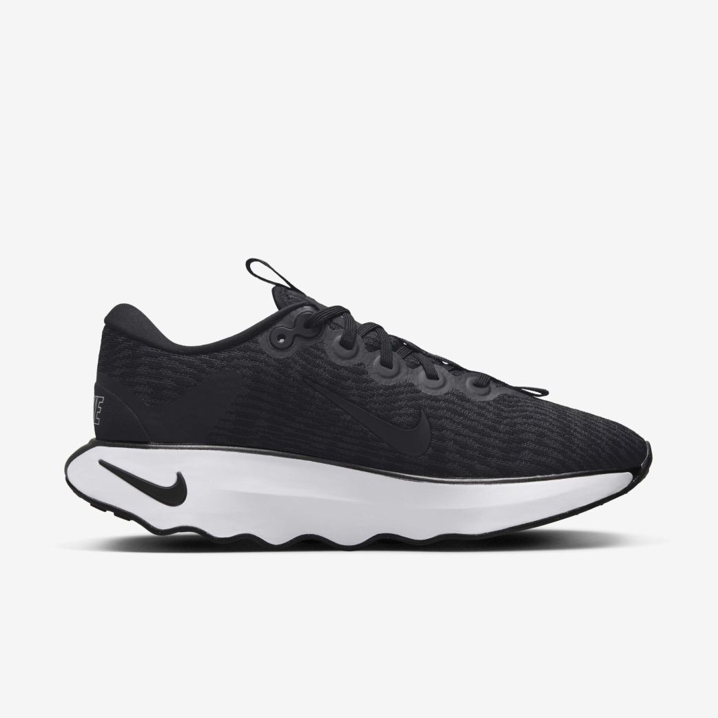 Кроссовки Nike WMNS NIKE MOTIVA DV1238-001  7US