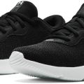 Кроссовки Under Armour W Mojo 2 3024131-001  7US