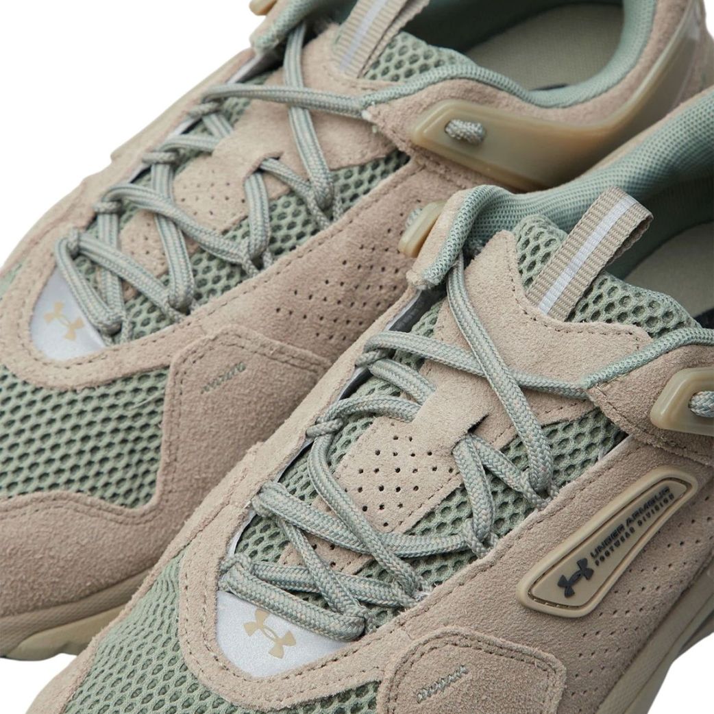 Кроссовки Under Armour UA Summit Trek Suede 3028424-202