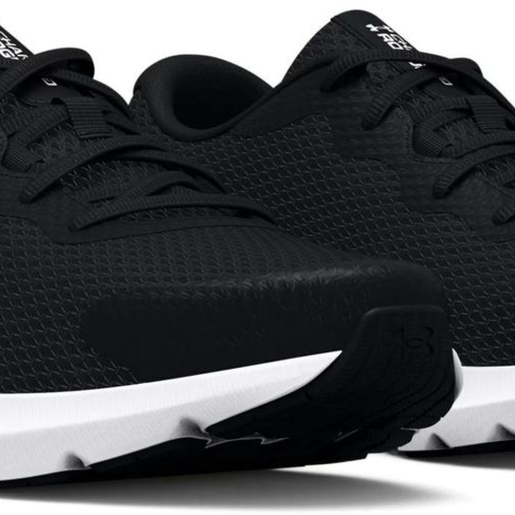 Кроссовки Under Armour UA W Charged Rogue 3 3024888-001