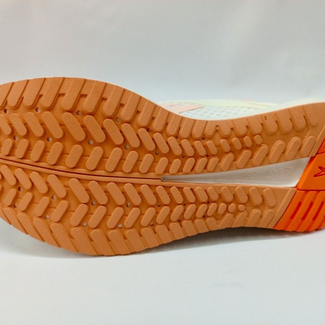 Кроссовки Reebok ENERGEN PLUS 2 100204945 5.5US