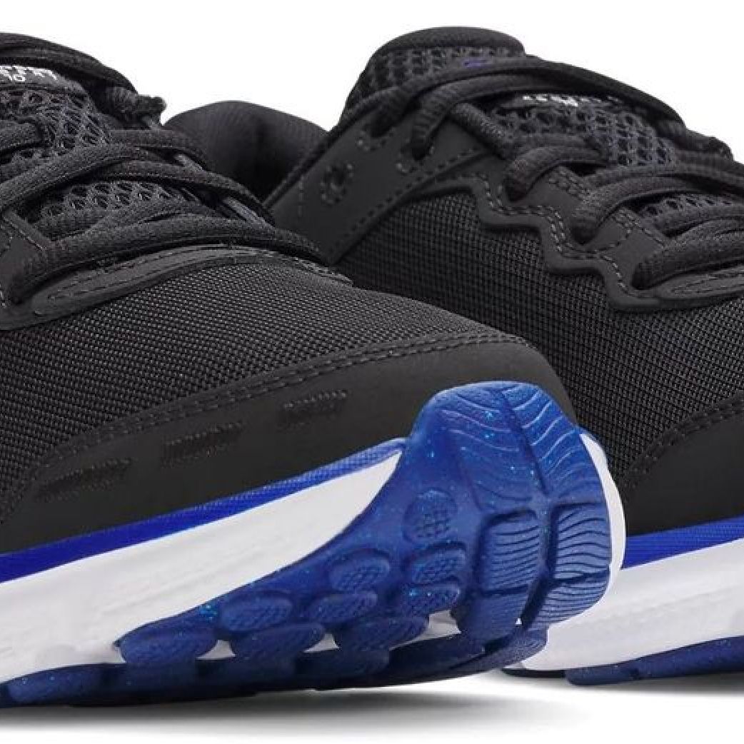 Кроссовки Under Armour UA Charged Assert 10 3026175-009