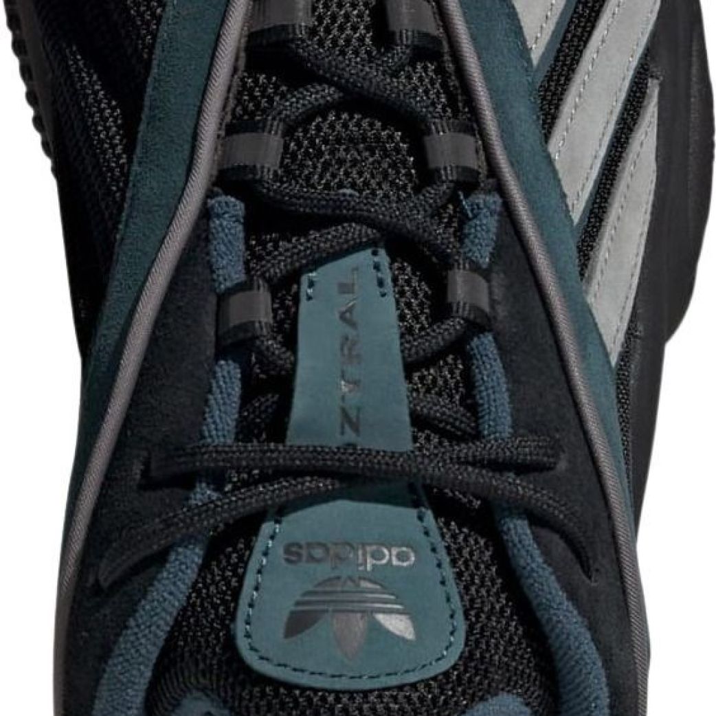 Кроссовки Adidas OZTRAL IE2179 11UK