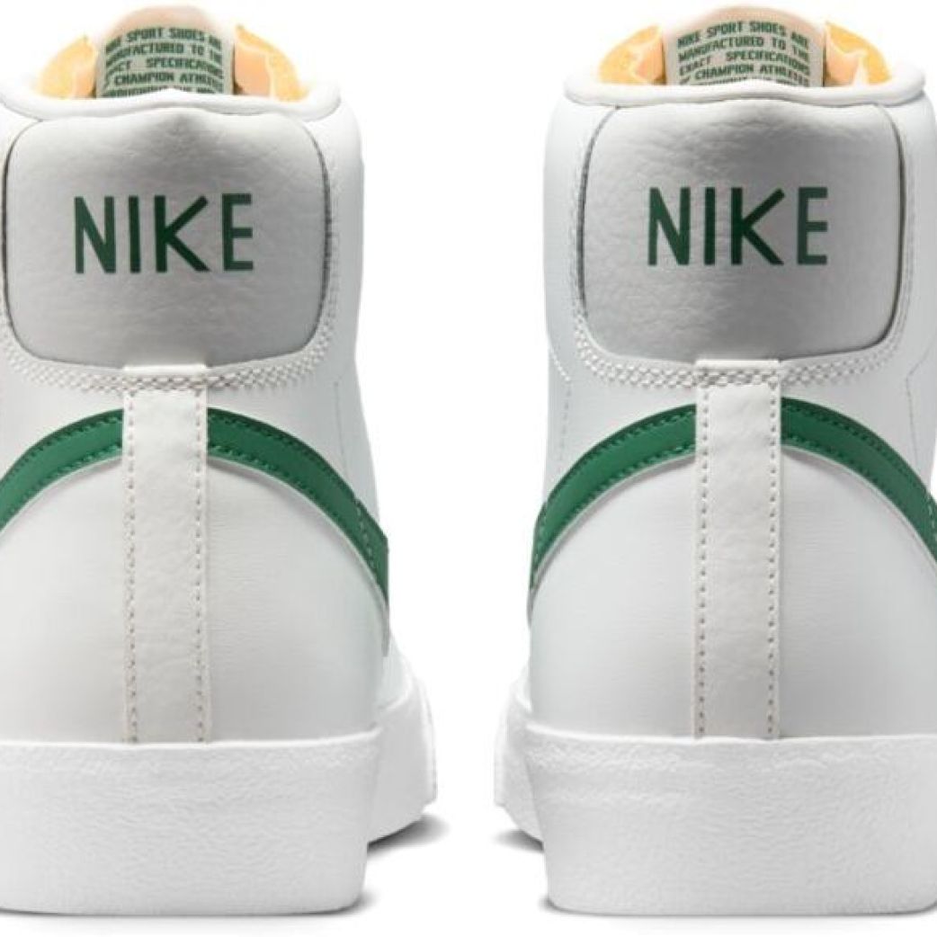 Кроссовки Nike BLAZER MID '77 VNTG ESS BQ6806-127