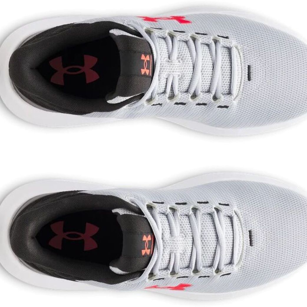 Кроссовки Under Armour UA Phade RN 3 3028252-013