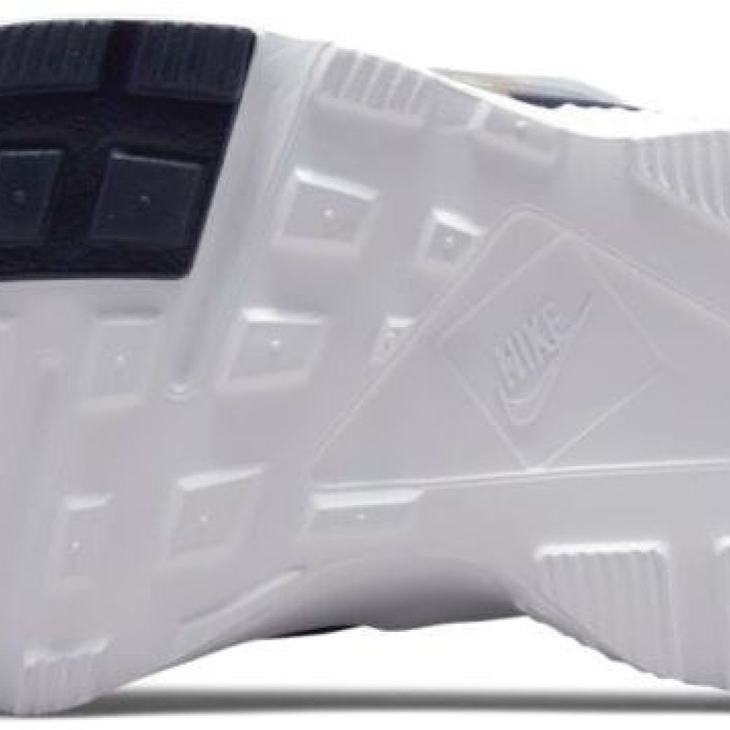 Кроссовки Nike HUARACHE RUN GS DV3479-100 5.5US