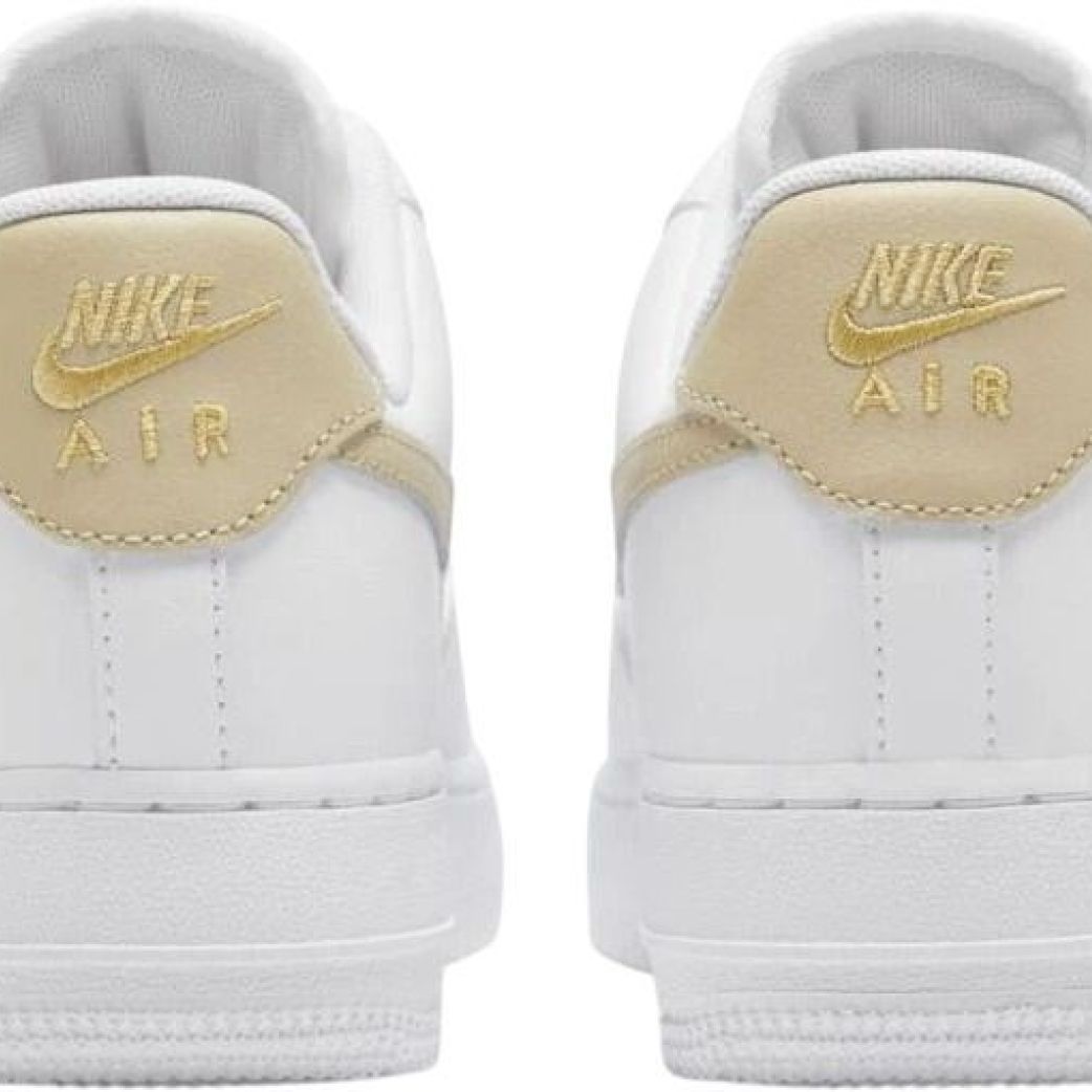 Кроссовки Nike AIR FORCE 1 CZ0270-105 7.5US