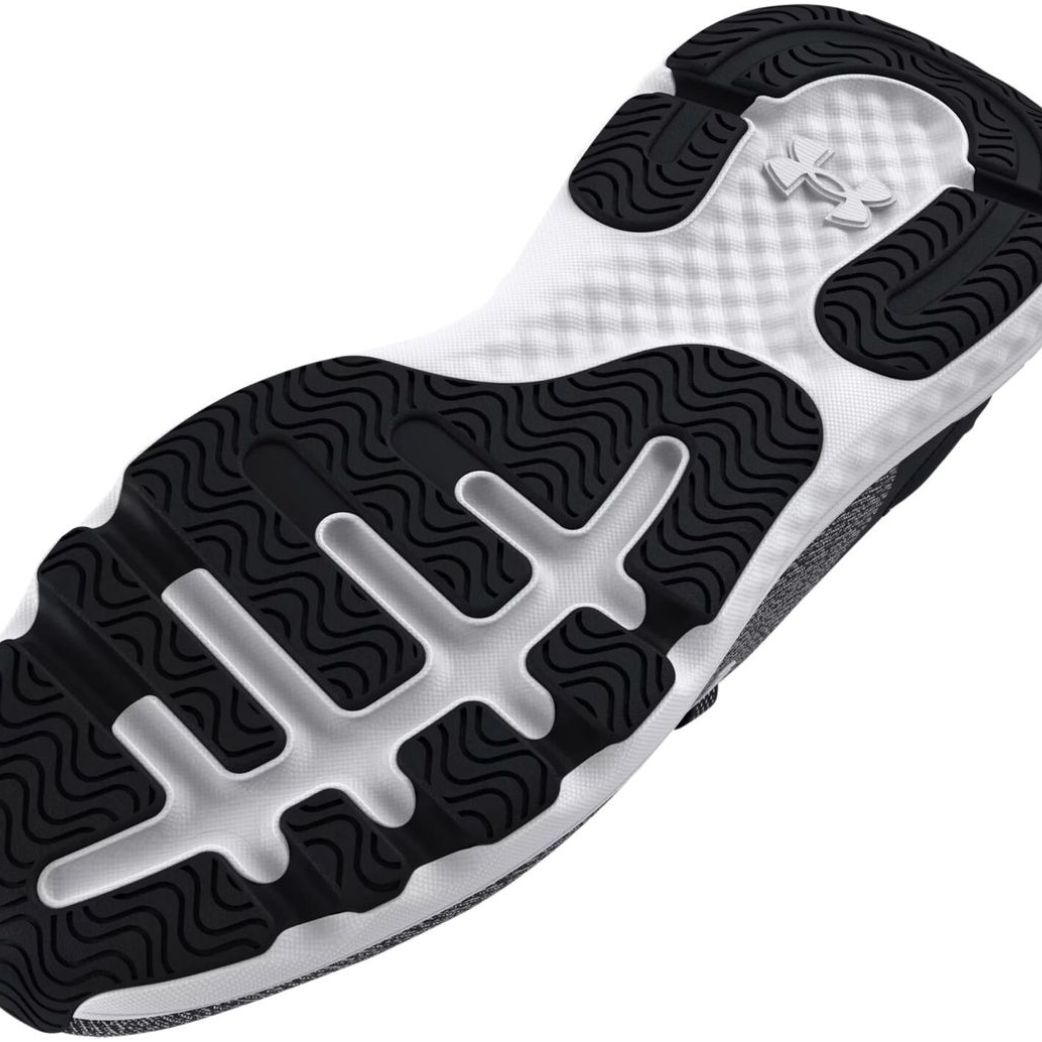 Кроссовки Under Armour UA Charged Revitalize 3026679-001