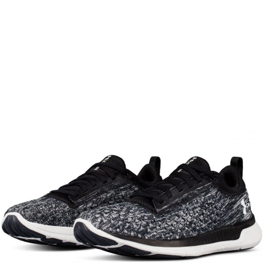 Кроссовки Under Armour Lightning 2 3000103-001  6.5US