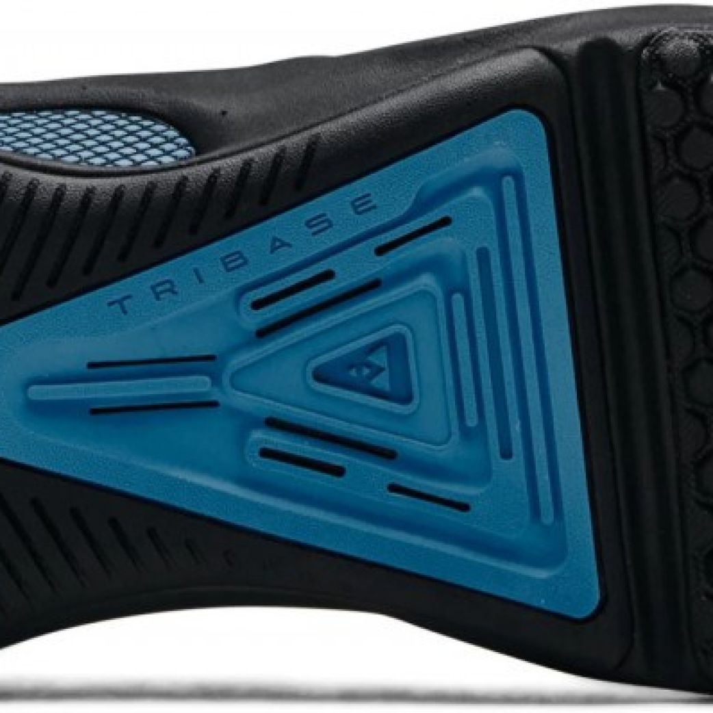 Кроссовки Under Armour W HOVR Rise 3 Novelty 3024698-001  7.5US