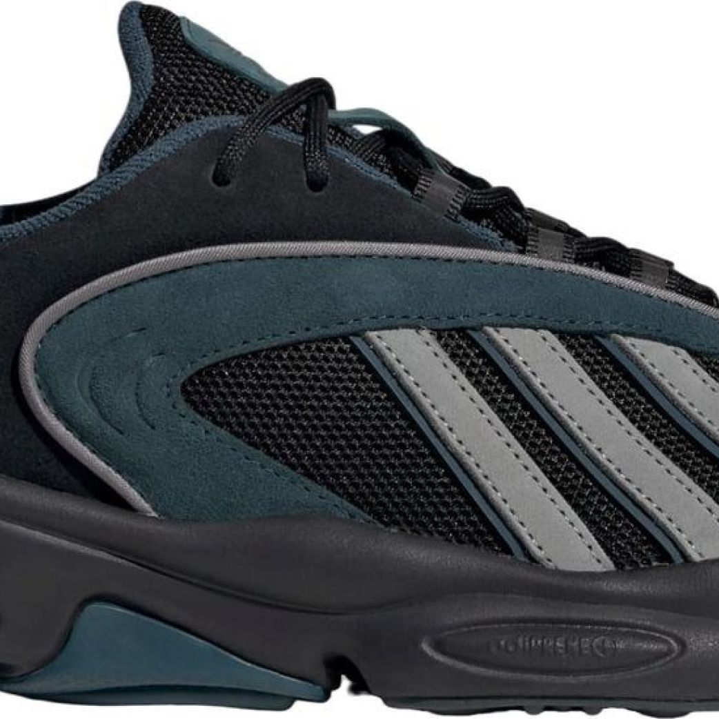 Кроссовки Adidas OZTRAL IE2179 11UK