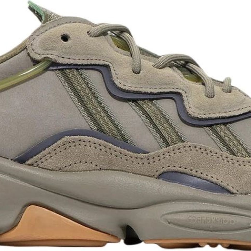 Кроссовки Adidas OZWEEGO EE6461  9.5UK