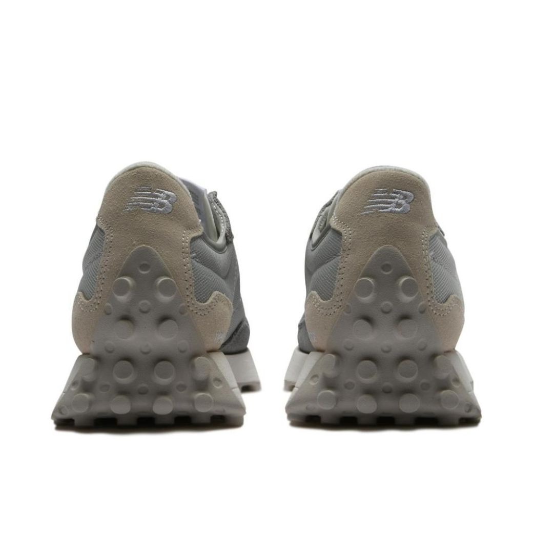 Кроссовки New Balance U327FF  44EUR