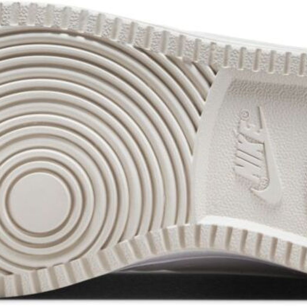 Кроссовки Nike NikeCourt Vision Mid CD5436-106