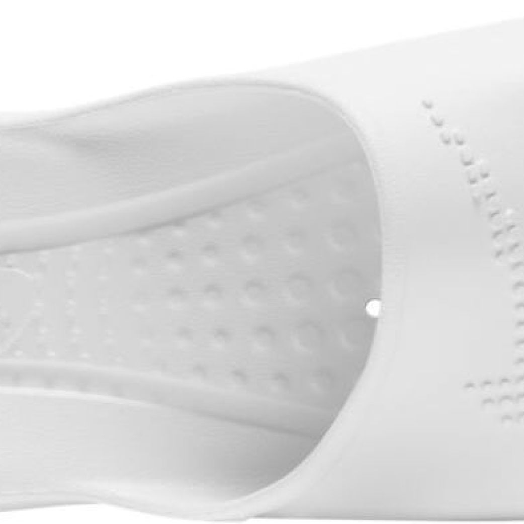 Шлепанцы Nike Victori One CZ7836-100