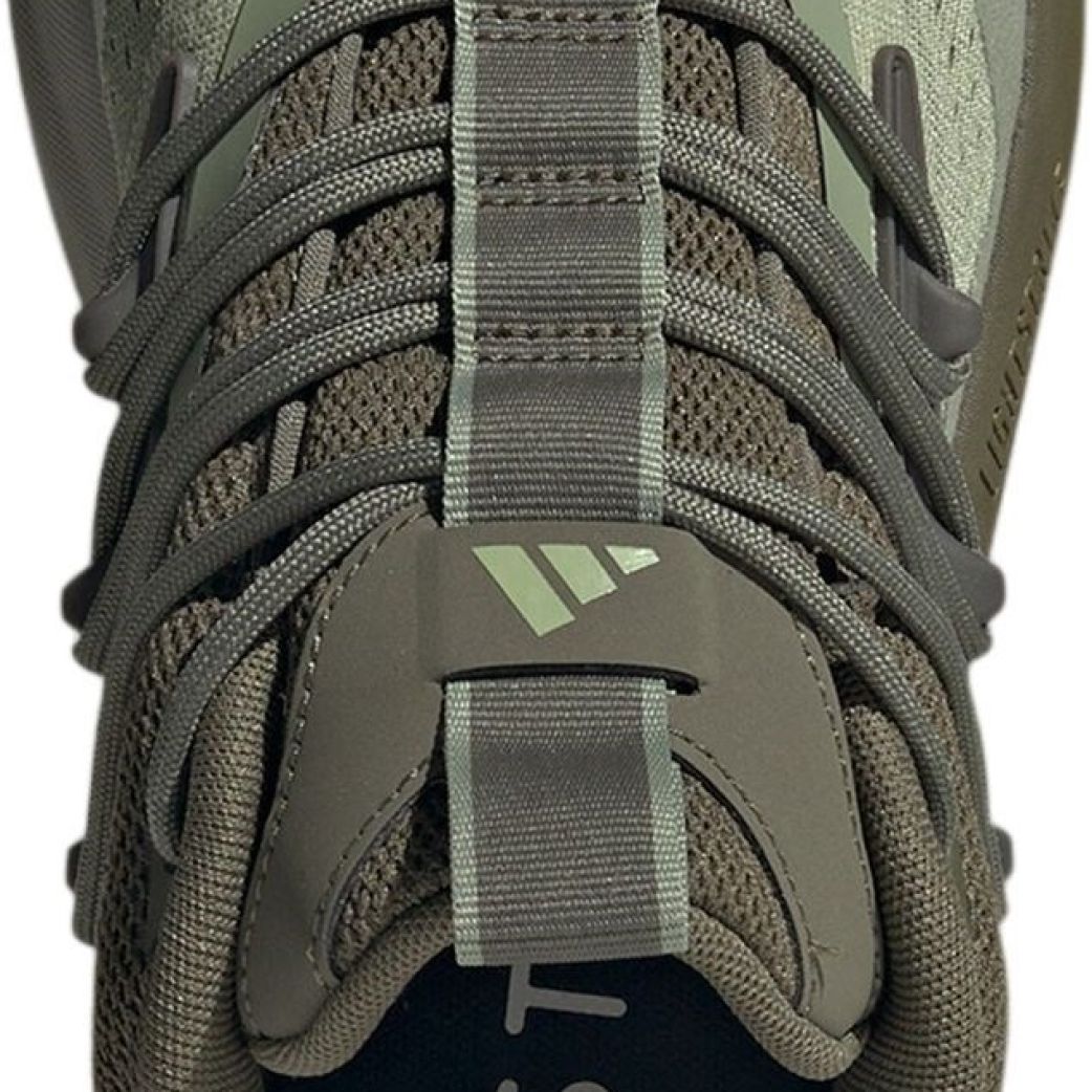 Кроссовки adidas AlphaBoost V2 IE9158 8.5UK