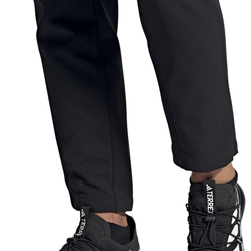 Кроссовки Adidas TERREX VOYAGER 21 HP8612  10.5UK