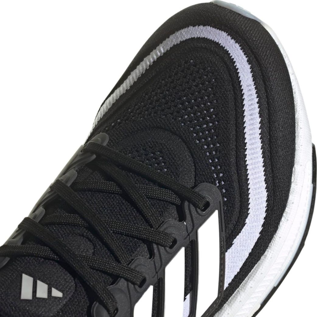 Кроссовки Adidas ULTRABOOST 23 HQ6340 8.5UK