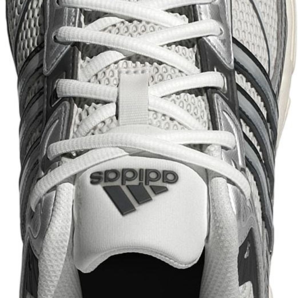 Кроссовки adidas RESPONSE CL IG6226  8UK