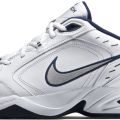 Кроссовки Men's Nike Air Monarch IV Training Shoe 415445-102