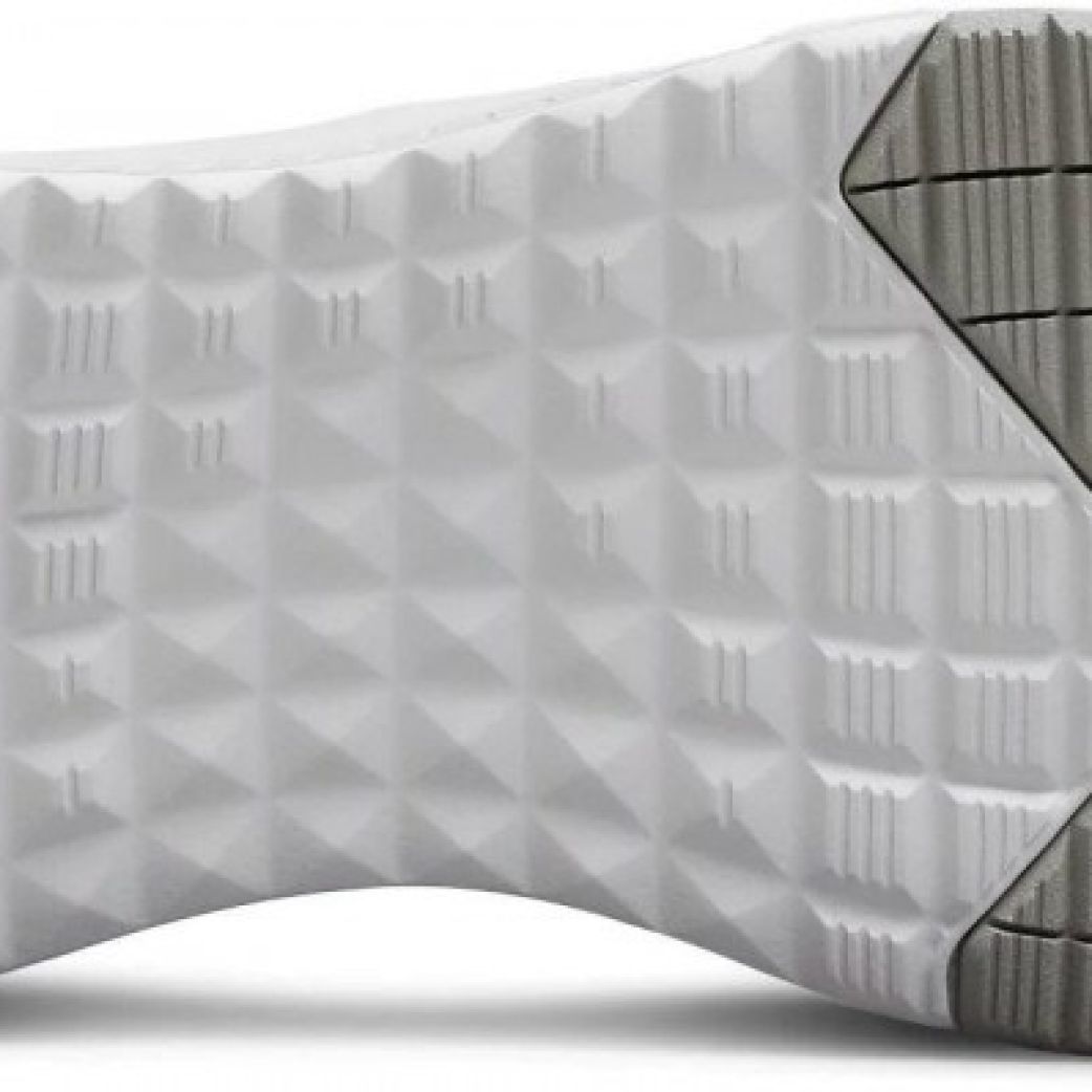 Кроссовки Under Armour Tempo Trainer 3020243-102 6US