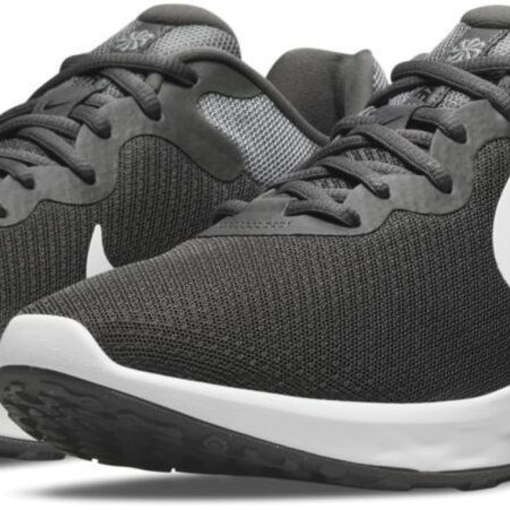 Кроссовки Nike Revolution 6 DC3728-004 8US