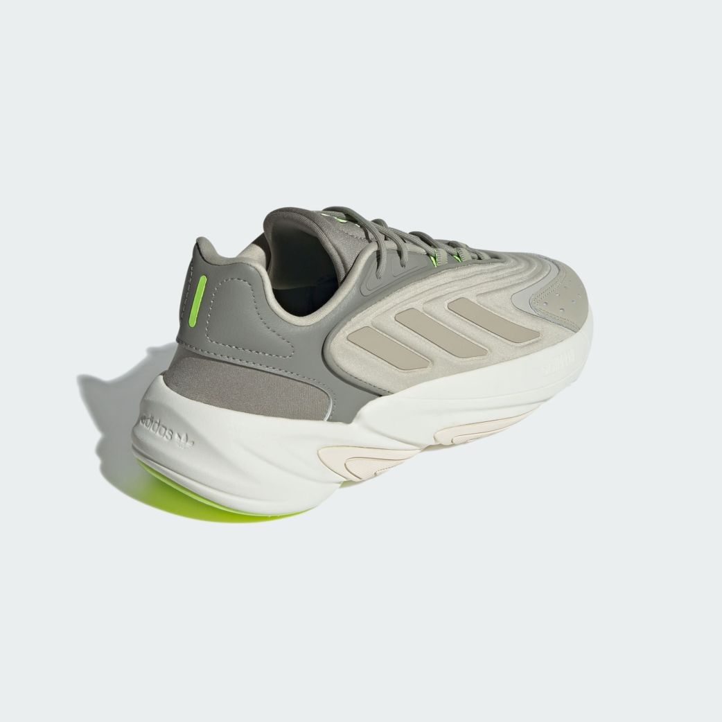 Кроссовки Adidas OZELIA IG1134  7.5UK
