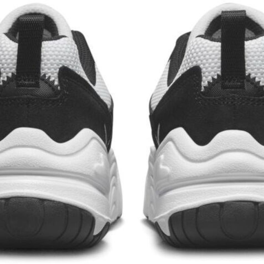 Кроссовки Nike TECH HERA FJ9532-101 7.5US