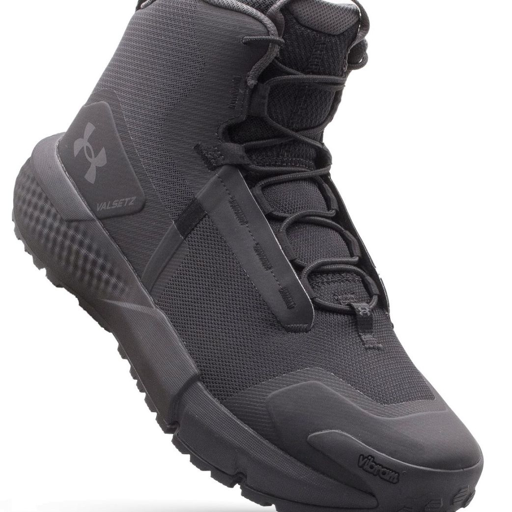 Ботинки Under Armour UA Charged Valsetz Mid 3027382-001